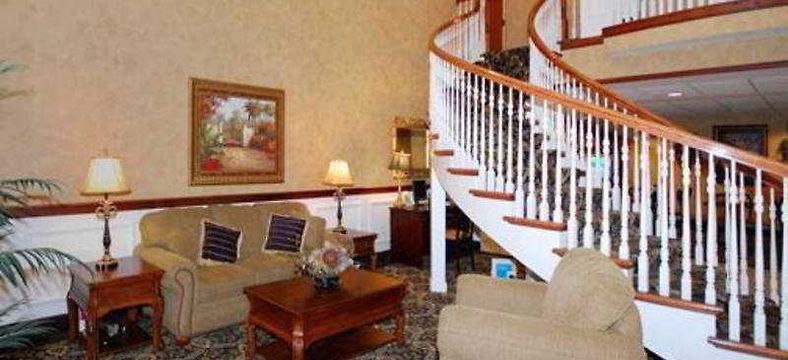 Comfort Suites Airport Columbus Oh
